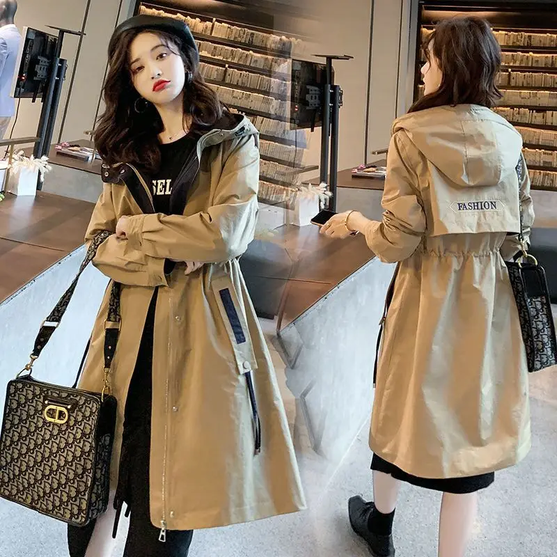 

Ветровка с капюшоном Женская стильная Осенняя Новинка 2021 Модные женские весенне-осенние пальто средней длины женские пальто
