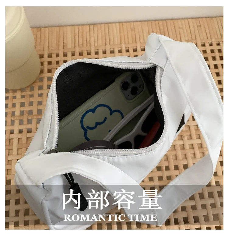 

Fashion Ladies Nylon Baguette Underarm Bag Trendy Elegent Purse Handbags Casual Girls Simple Mini Shoulder Bags Bolsa Feminina