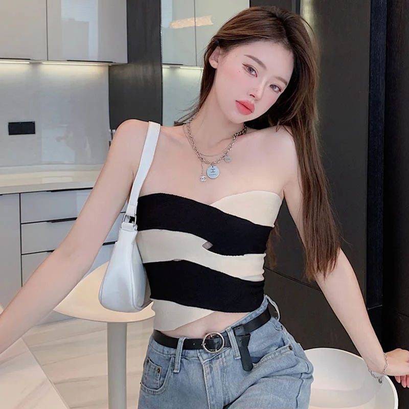 

Sexy Fashionable Color Short Knitted Camisole Top for Women