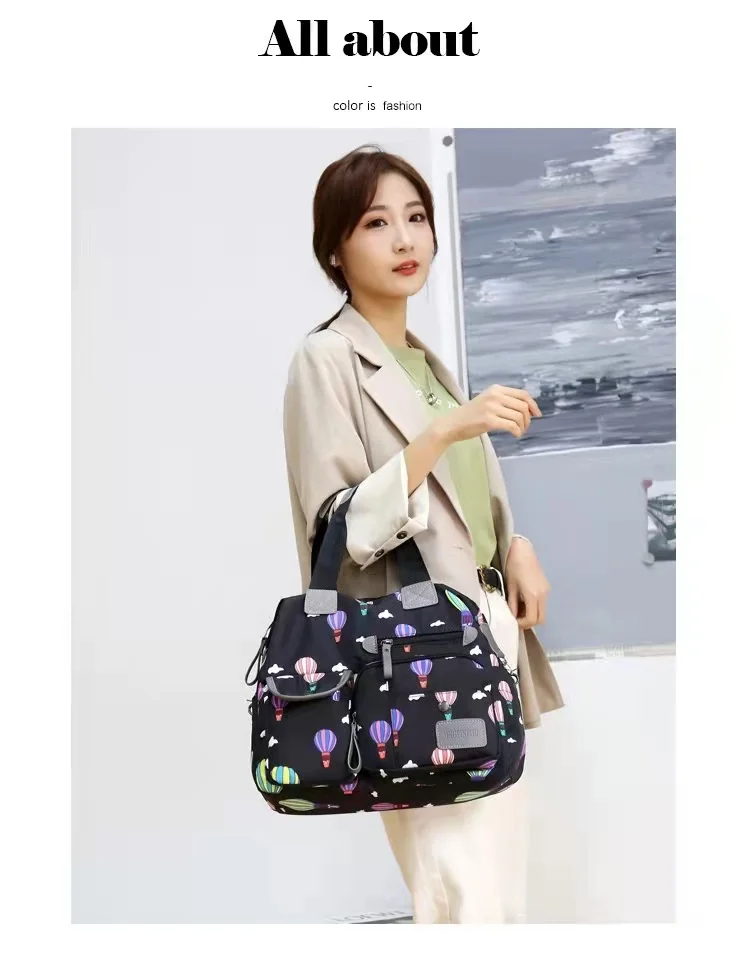 

Casual Nylon Crossbody Bags Women Messenger Bags Shoulder Bag Female Handbag Zipper Decoration Ladies Printing Messenger Bags C
