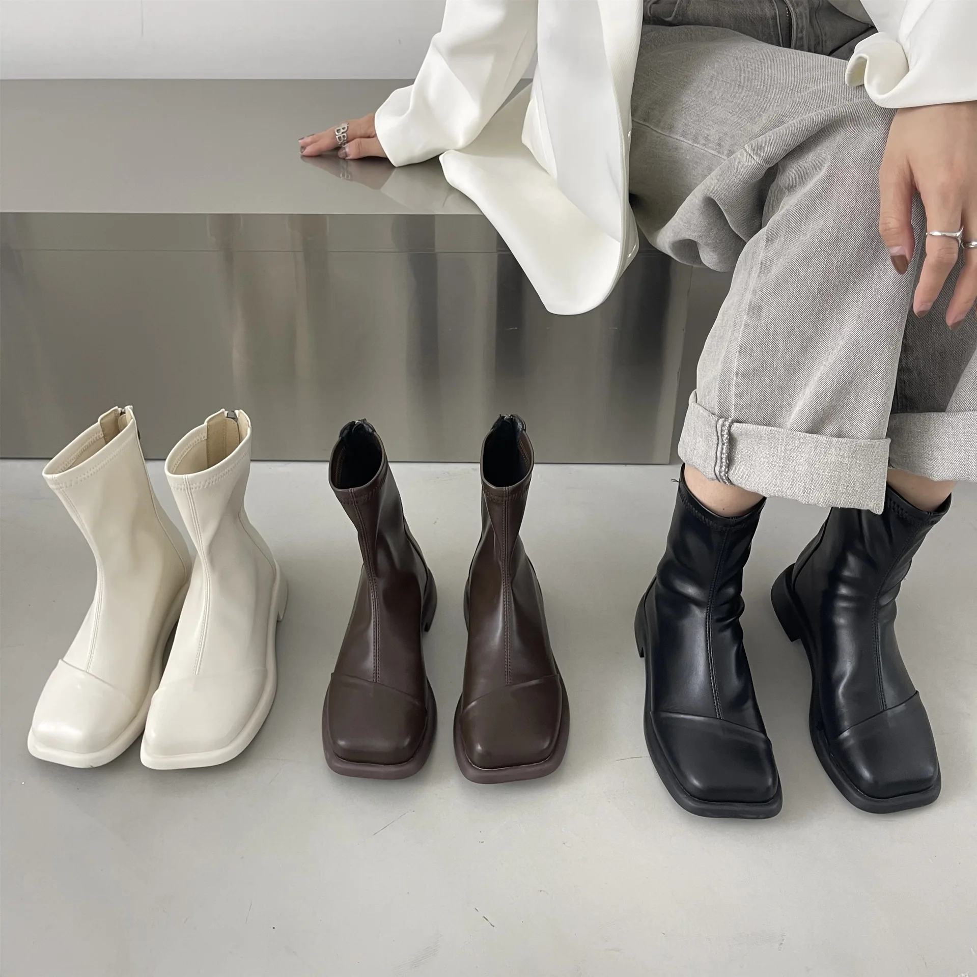 

Bailamos Women Boots Block Low Heels Ankle Boots 2021 Fashing Round Toe Back Zipper Chelsea Boots High Quality Short Boots Black