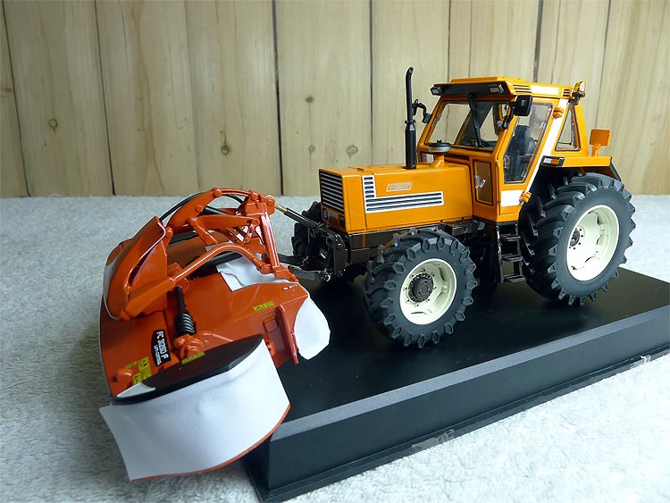 Специальное предложение fine 1:32 FI1180 трактор Kuhn FC 3125d косилка сельскохозяйственная модель автомобиля коллекционная модель сплава