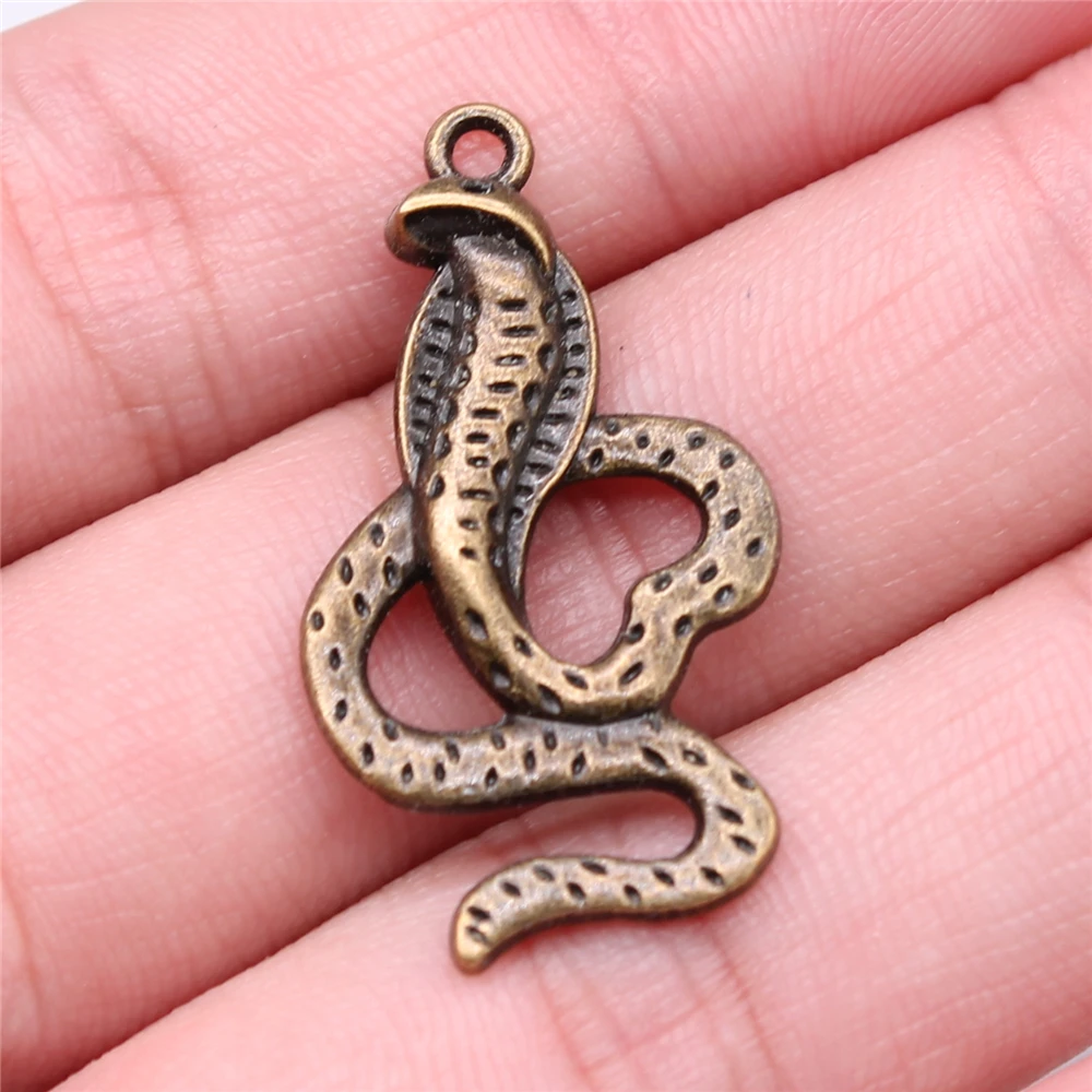 20 шт., подвески в виде змеи-кобры, 35 х18 мм