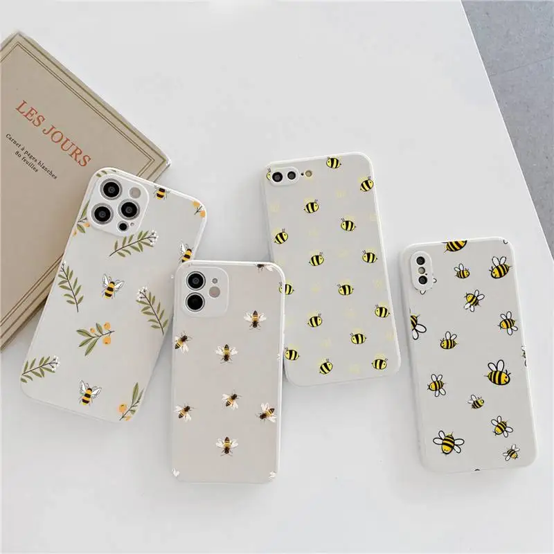 

Cute cartoon animal bee Phone Case Candy Color for iPhone 6 7 8 11 12 s mini pro X XS XR MAX Plus