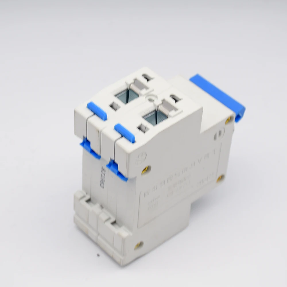 Мини-автоматический выключатель на солнечной батарее 3/6/10/16/20/25/32/40/250 А