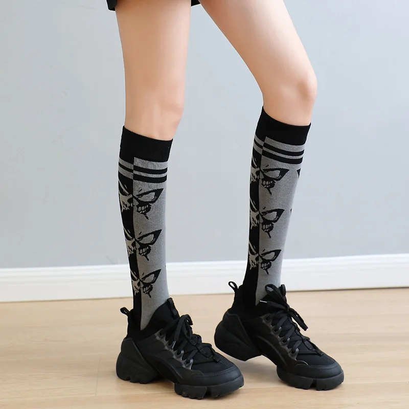 

1 Pair Women's Socks Jk High New Autumn Winter Korean Butterfly Jacquard Knee Personality Student Calf Pure Cotton Lady Sock