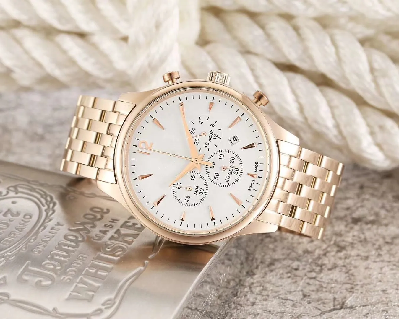 

Men's Watch Brand Watch Quartz Watch Men's Watch Fashion Men's Watch Steel Band Watch Casual Watch Calendar Watch Belt Watch