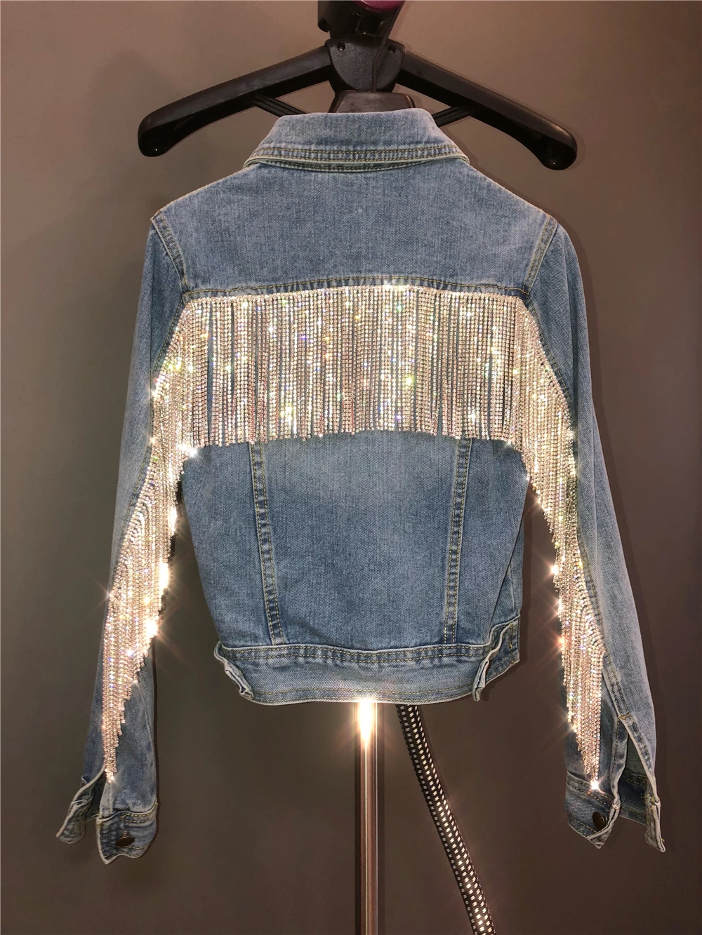 Новый Шифрование Bling Стразы тассель цепь короткий тонкий светильник синяя