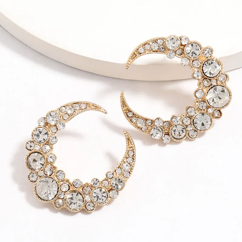 Корейские серьги для женщин 2021 модные простые гвоздики личности вечерние