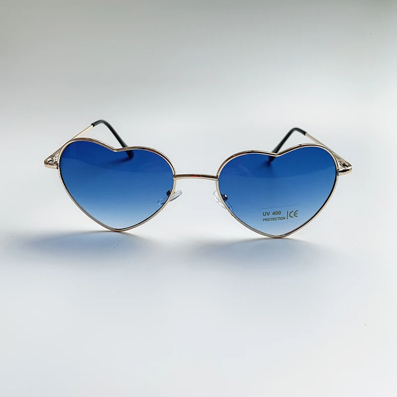 Солнцезащитные очки в форме сердца женские зеркальные солнечные металлической