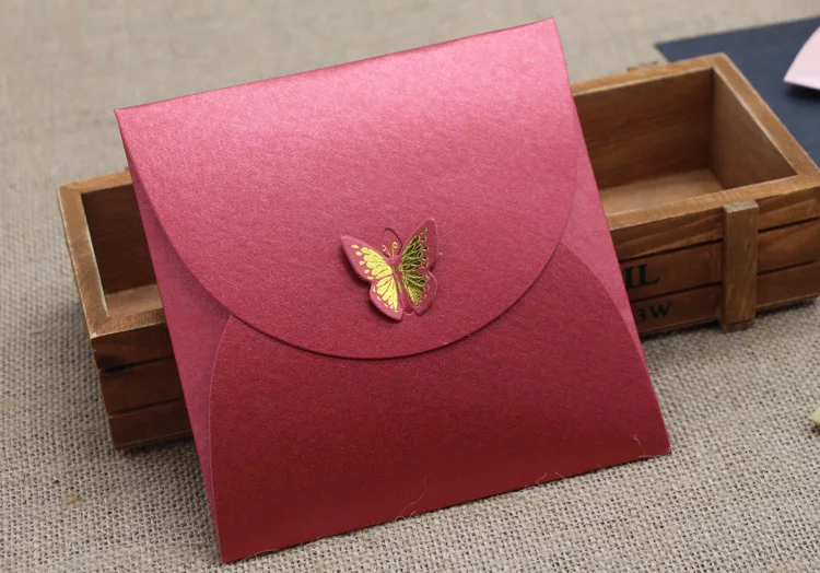 pearl wine red color 50 шт./лот 13x13 см квадратный 250gsm Золотой embrassed Бабочка застежка конверты/Свадебные вечерние приглашения Обложка, CD Упаковка Сумки - Цвет: pearl wine red color