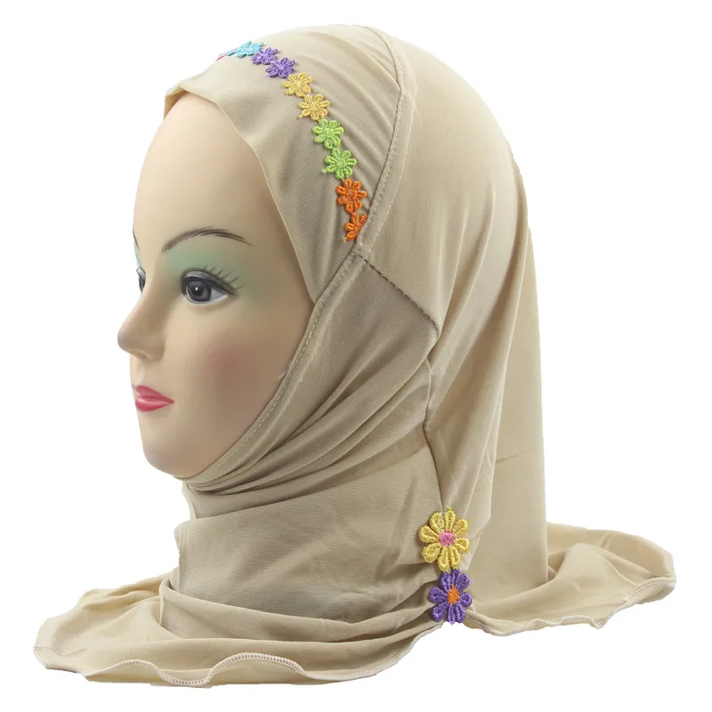 Muslim Hijab Headscarf Islamic Arab Scarf Shawls with Beautiful Flowers for Girls Kids age 2-6 - Цвет: Cream