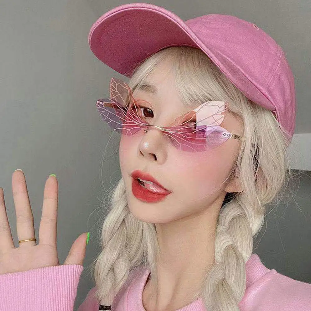 

Gradient Dragonfly Butterfly Sunglasses European And American Street Style Personalized Sunglasses Fashion Trend Sunglasses