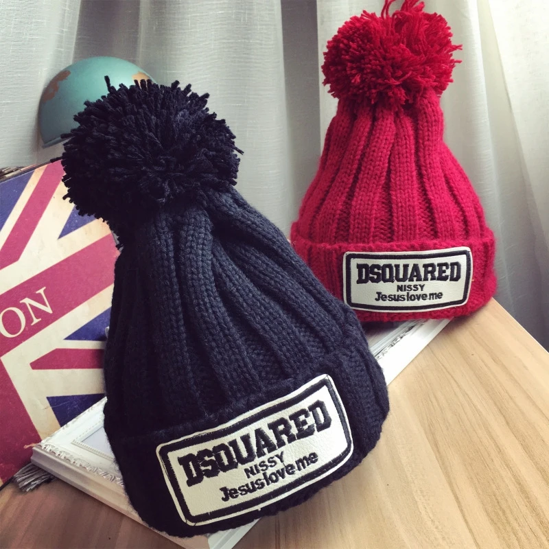 Распродажа; Лидер продаж; модные теплые корейские шапки Skullies; сезон осень-зима; женские толстые вязаные шапки в стиле пэчворк с буквами