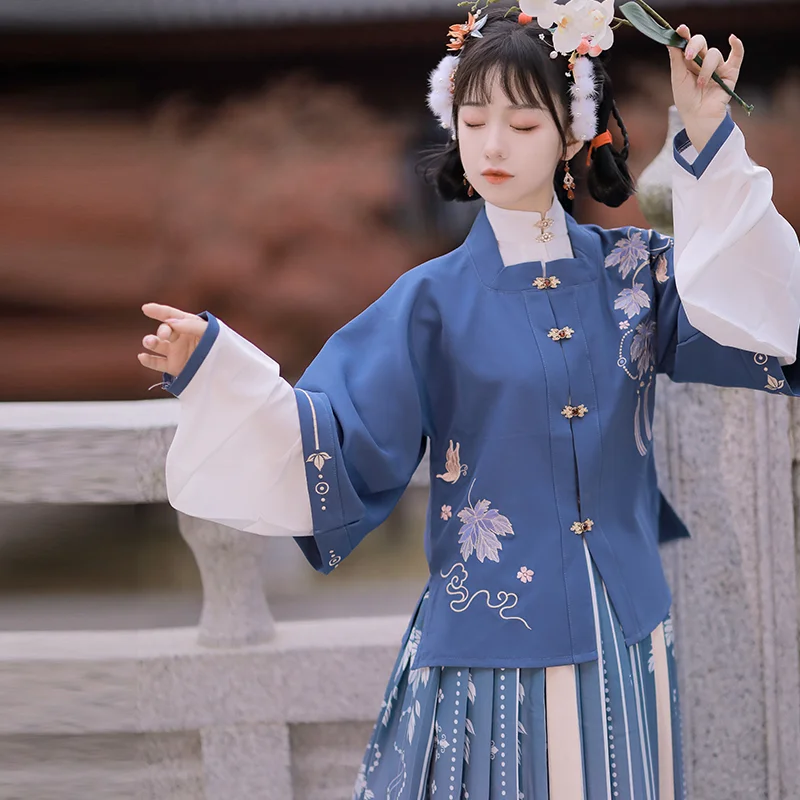 

Original Ming system double-breasted square collar half-arm drape Hanfu female autumn and winter suit