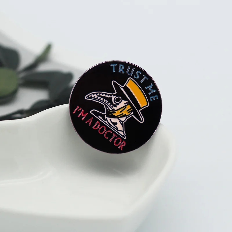 Эмалированный значок я врач | Украшения и аксессуары