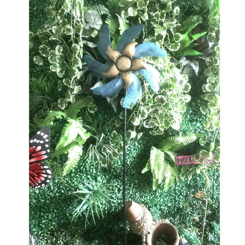 

Deterrent Pinwheels Lawn Yard Decoration Wrought Iron Vintage Art Insert Wind Spinner Craft Garden for Outdoor Garden