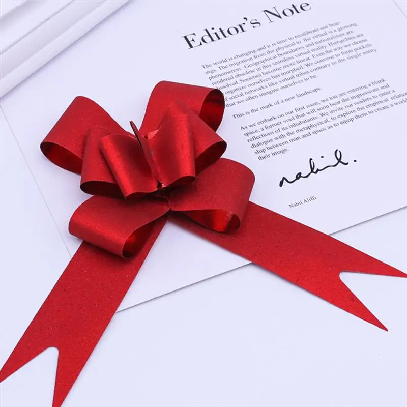 Pull фатиновой юбкой и бантом украшенная снежинками с изображениями на тему