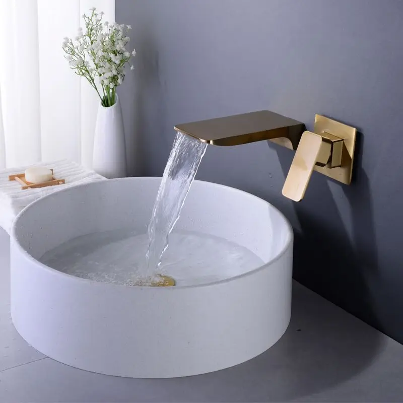 Настенный смеситель-водопад для ванной латунный Смеситель раковины