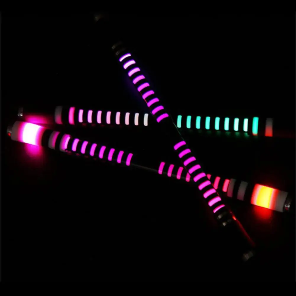

Spinning Pen Rotating Gaming Anti-drop Ballpoint Luminous Pen for Beginner Plastic Rotating Game Pen Light Pen