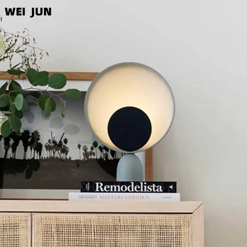 Современная Минималистичная настольная лампа скандинавский креативный