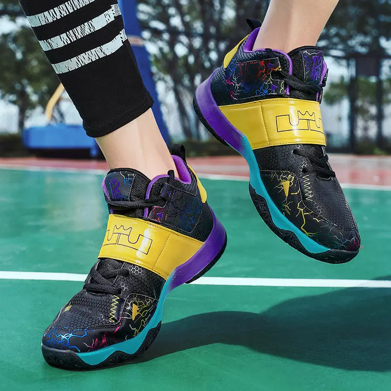 Black Trend Colorful Men Basketball Shoes Sneakers New Fashion High top Ttraining Basketball Sport Shoes zapatillas de deporte
