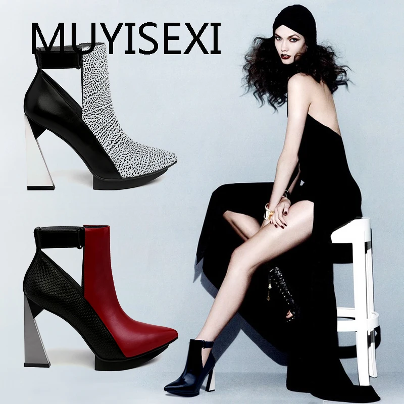 Женские ботильоны с острым носком на платформе и очень высоком каблуке 11 см из