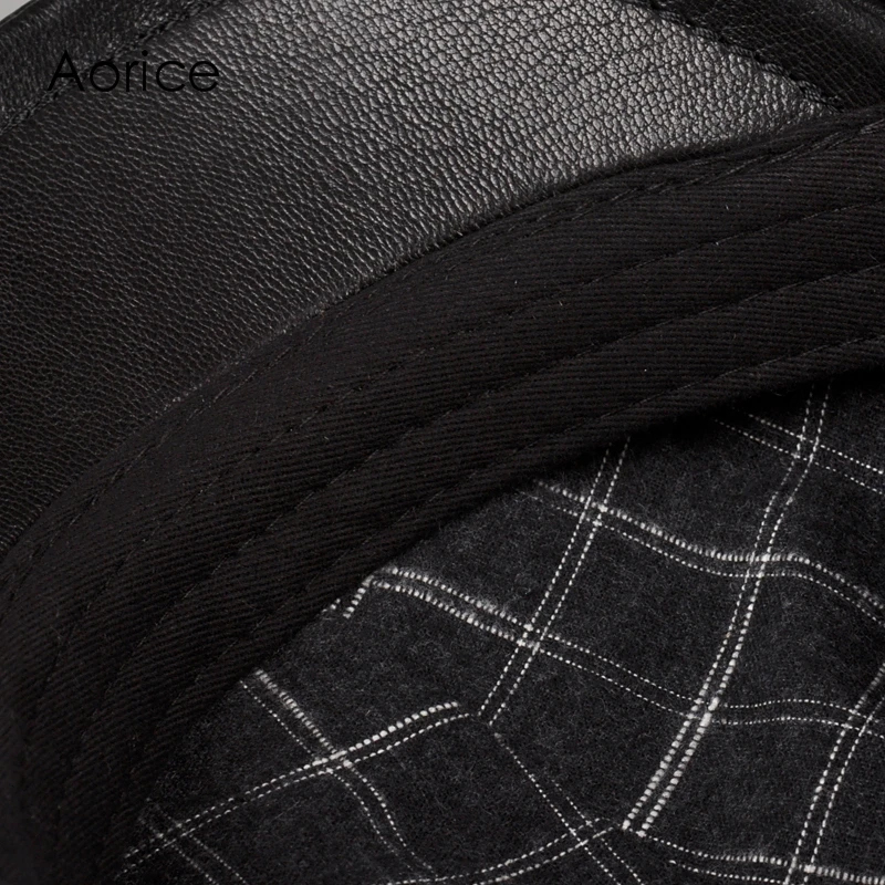 Бейсболка из натуральной кожи мужская зимняя теплая черного цвета | Аксессуары