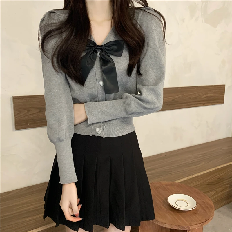 Ezgaga V-Neck Knitted Cardigan Womne Sweet Bow Ribbon Elegant Long Sleeve Single-breasted Loose Sweater Female Casual Fashion |