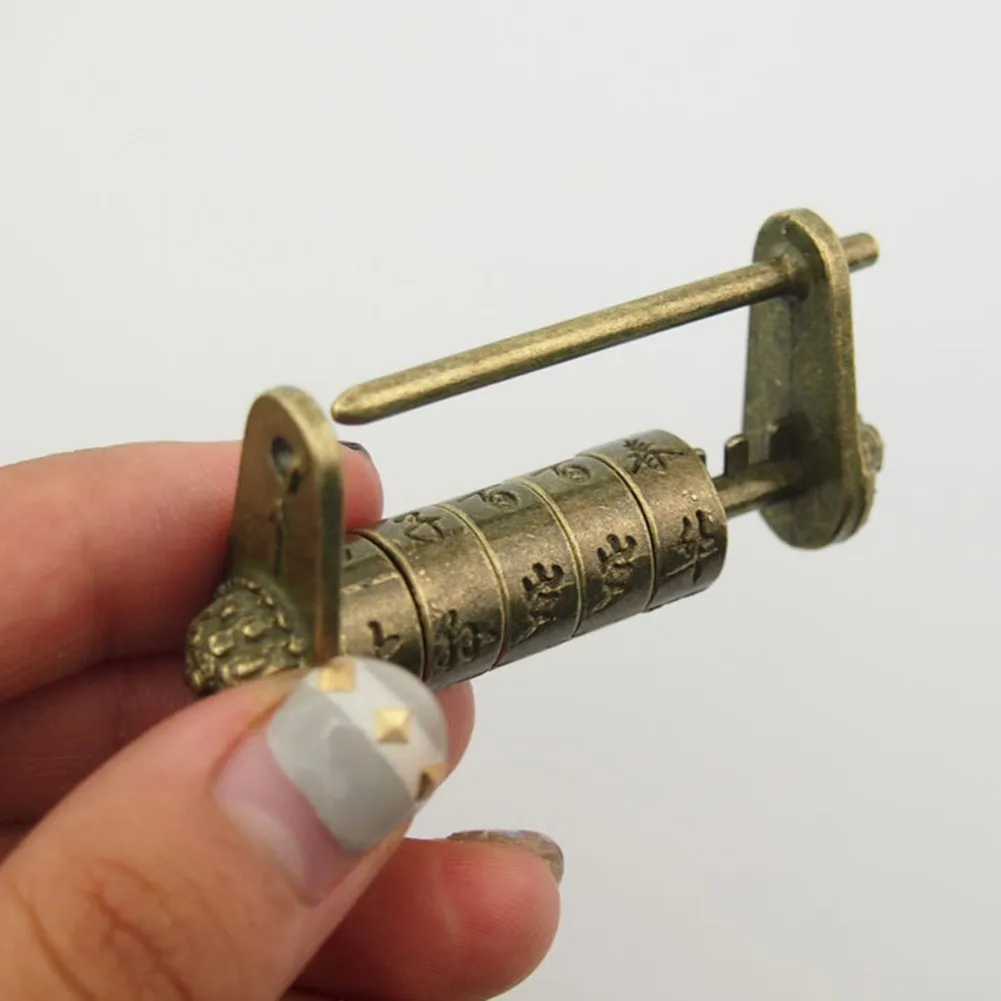 

1PC Bronze Keyed Padlock Retro Combination Password Lock Jewelry Box Padlock 50*27mm Jewelry Box Decoration Five Wheel Padlock