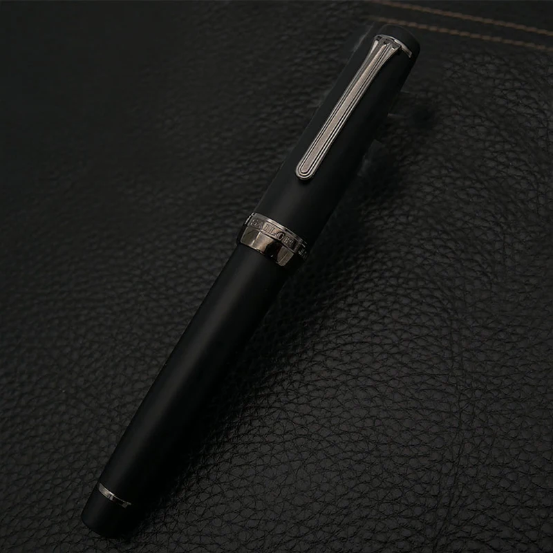 Перьевая ручка Сейлор оригинальная большая с матовым черным покрытием и плоским