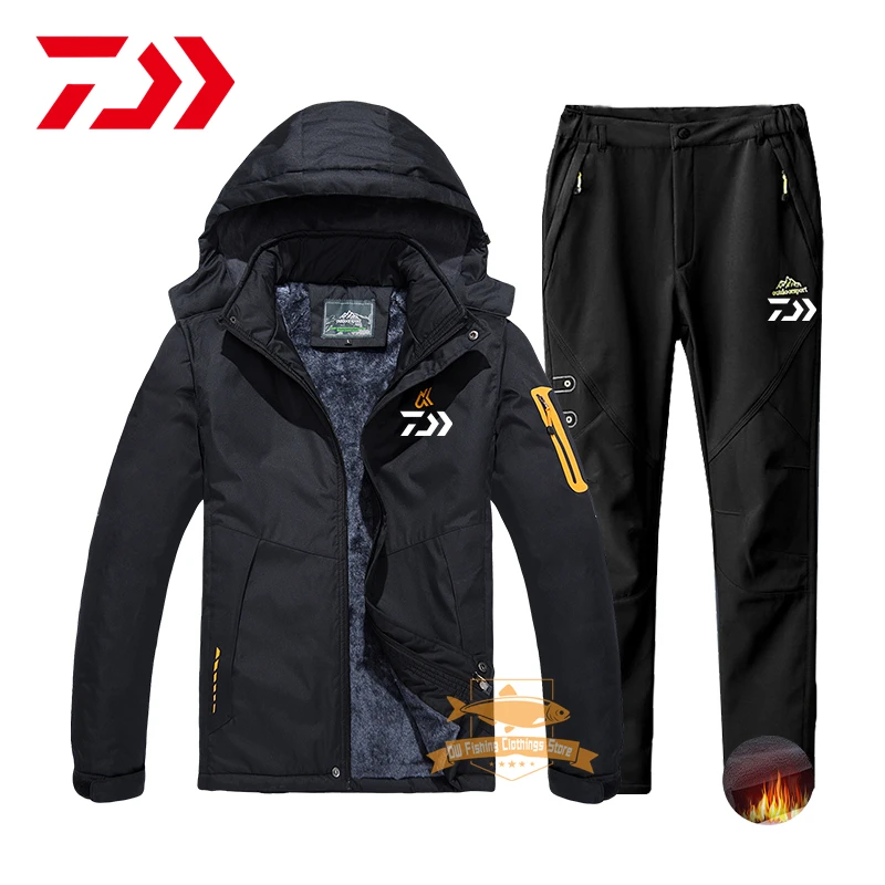 

2021 Daiwa Men Fishing Jacket Winter Waterproof Plus Velvet Thick Warm Hooded Jacket Outdoor Sport Skiing Hiking Fishing Clothes