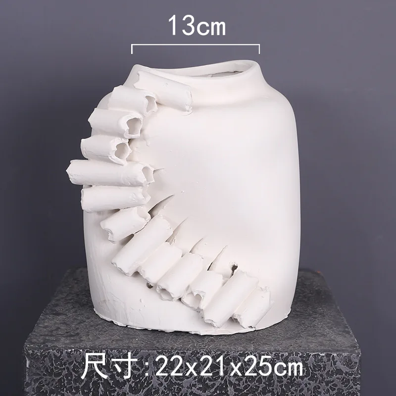 

Nordic ceramic vase Modern simple and fashionable vase ornaments Dry flower arrangement crafts and home furnishings decor vase
