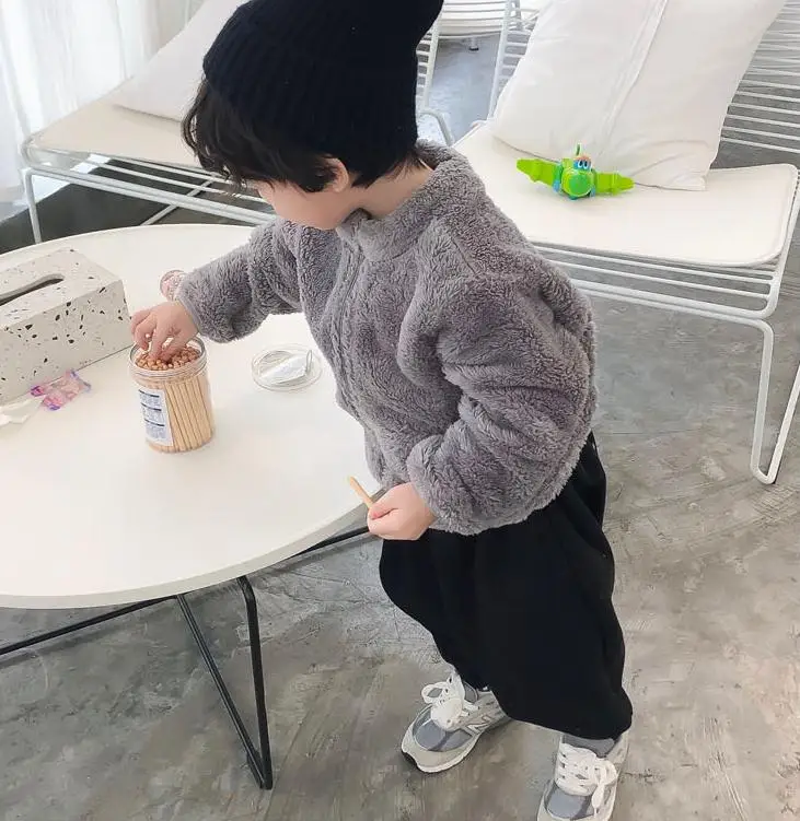 Куртка для маленьких мальчиков и девочек однотонная теплая зимняя куртка на