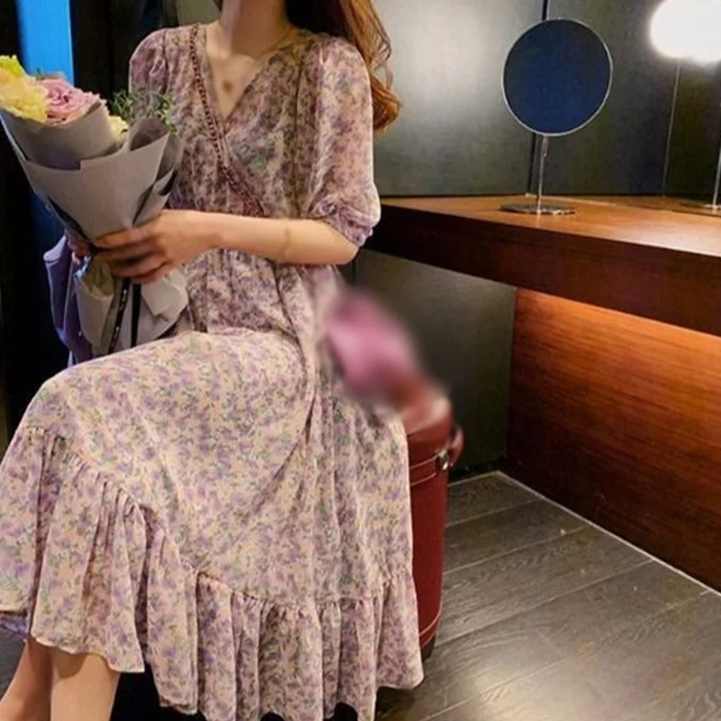 

Summer French Temperament Floral Dress Female Chiffon V-neck Short-sleeved Beach Vestidos