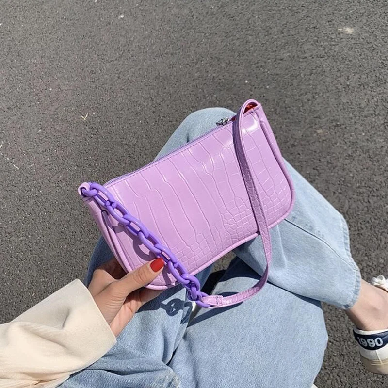 

Crocodile Pattern Baguette Handbag for Women 2020 Candy Color Chain Ladies Small Shoulder Bags Fashion Design Leather Armpit Bag