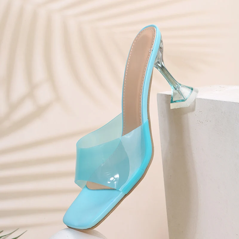

2021 Star style Transparent PVC Crystal Clear Heeled Women Slippers Fashion High heels Female Mules Slides Summer Sandals Shoes