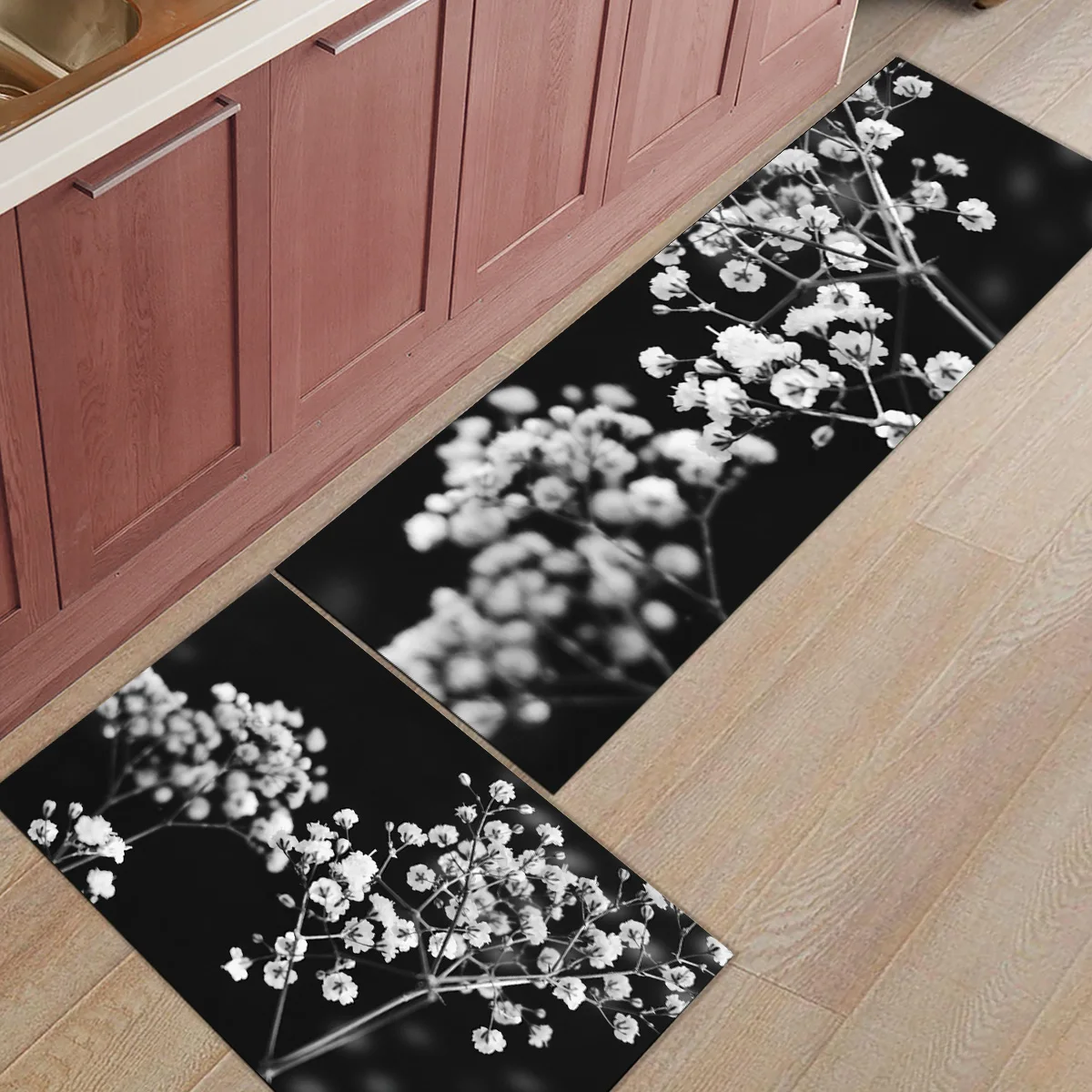 

Outdoor Entrance Doormats Small White Bouquet Kitchen Bathroom Long Non-slip Rug Living Room Bedroom Welcome Carpet