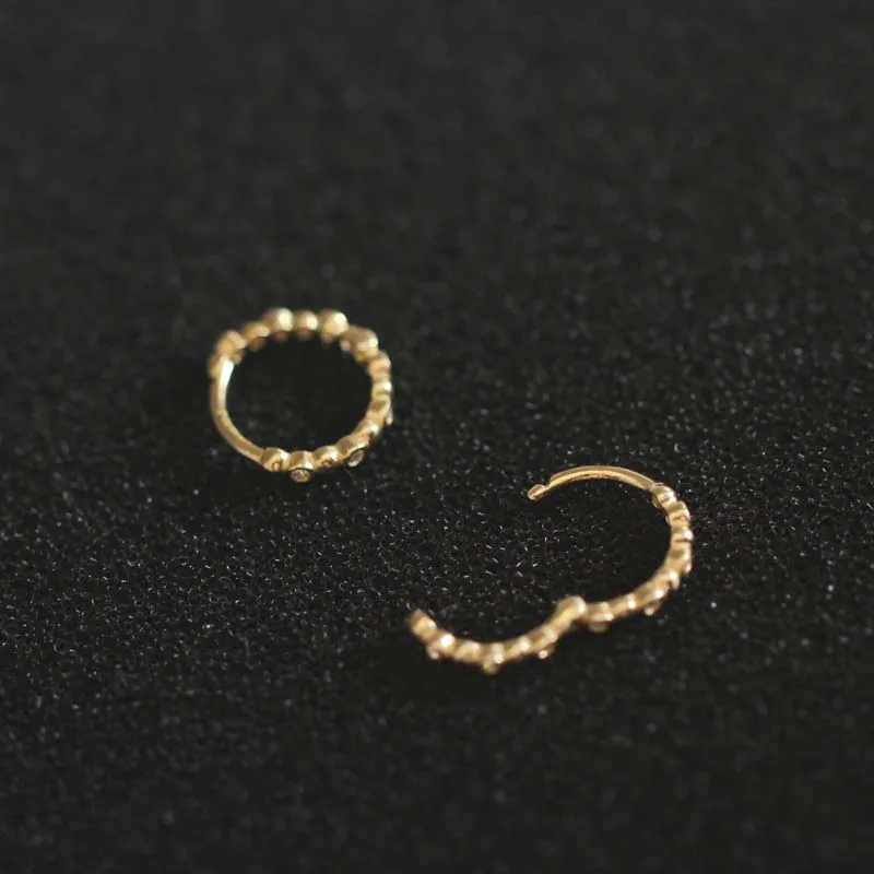 Серьги гвоздики из твердого золота с кристаллами 9 к|Серьги-гвоздики| |