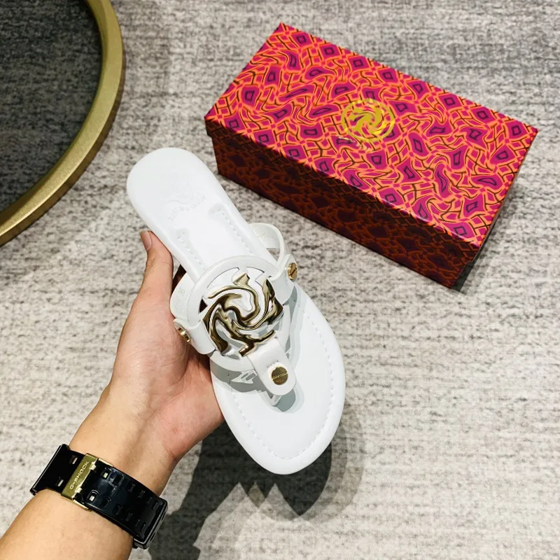 

Top 2021 Designer Women's Slippers Summer Fashion Beach Flat Flip-flops Sizes 35-41