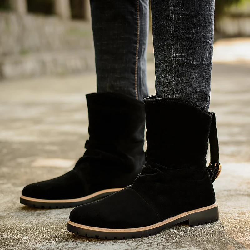 Ботильоны Мужские Зимние Замшевые Кожаные без застежек Весна 2022 Нескользящие модные мартинсы Мужская обувь черные коричневые плюшевые бар...