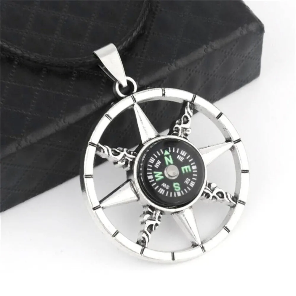 

Fashion Hip Hop Compass Trend Men and Women Holiday Gift Necklace Pendant Jewelry Wholesale