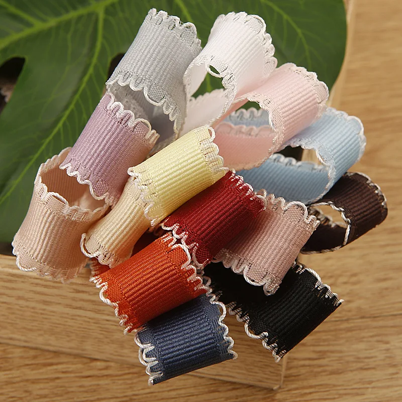 

Ленты однотонные с волнистыми краями, 1 дюйм, 25 мм, 1,5 дюйма, 38 мм, 10 ярдов