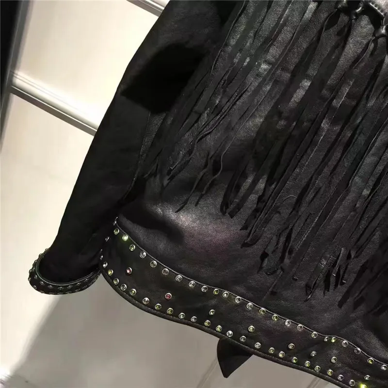 Женская кожаная куртка с кисточками из натуральной кожи |