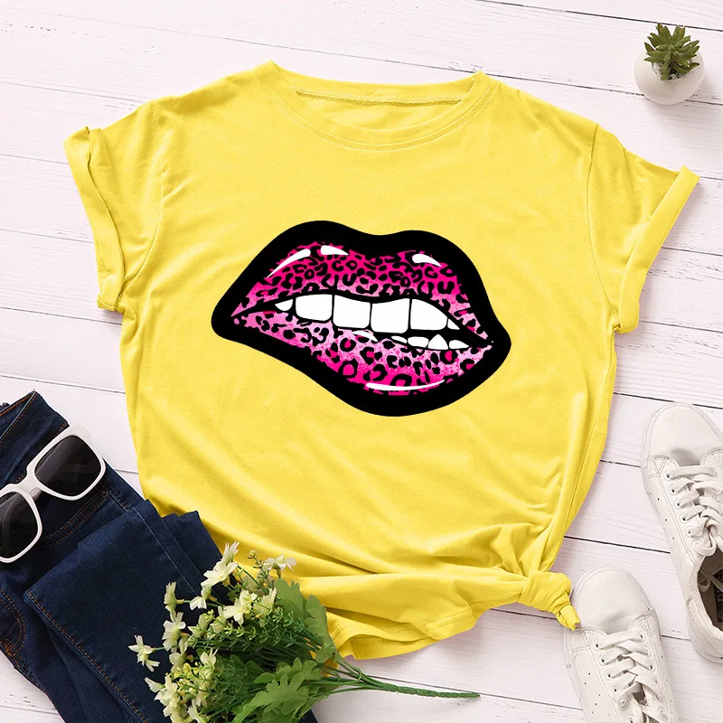 

Женская футболка с коротким рукавом, с леопардовым принтом