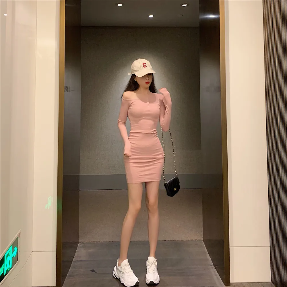 

[LDYRWQY] Korean sexy unisex strapless half-open collar long sleeve bottoming dress female solid color slim package hip