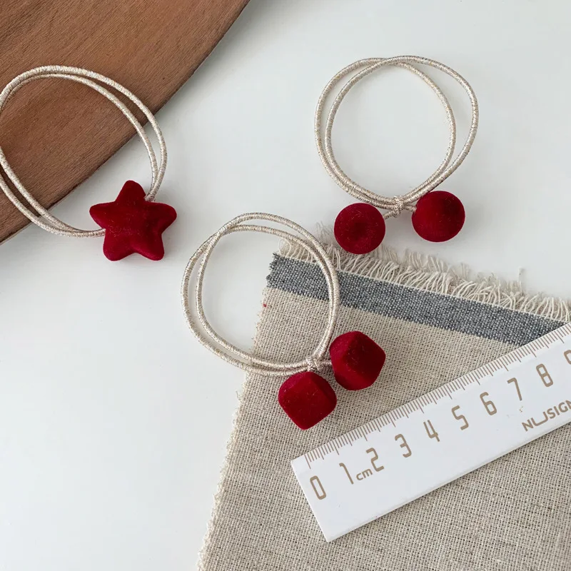 Корея простые винтажные бусы красный с бархатным сердечком в виде