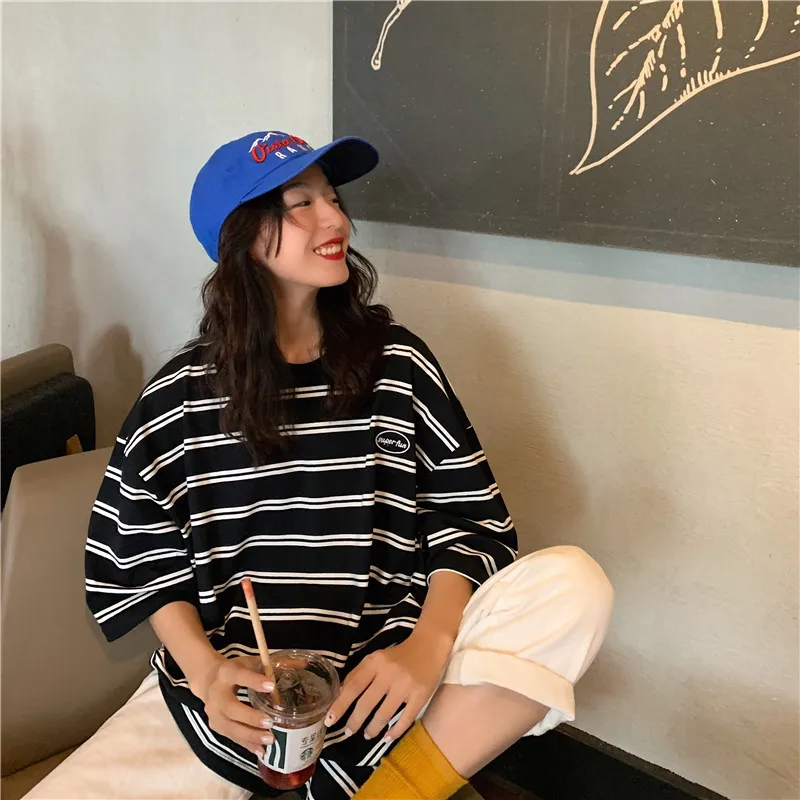 

Summer Black White Striped Short-Sleeved t-Shirt Female Korean Style Harajuku Popular Aesthetic Clothes Oversize Women's Tops