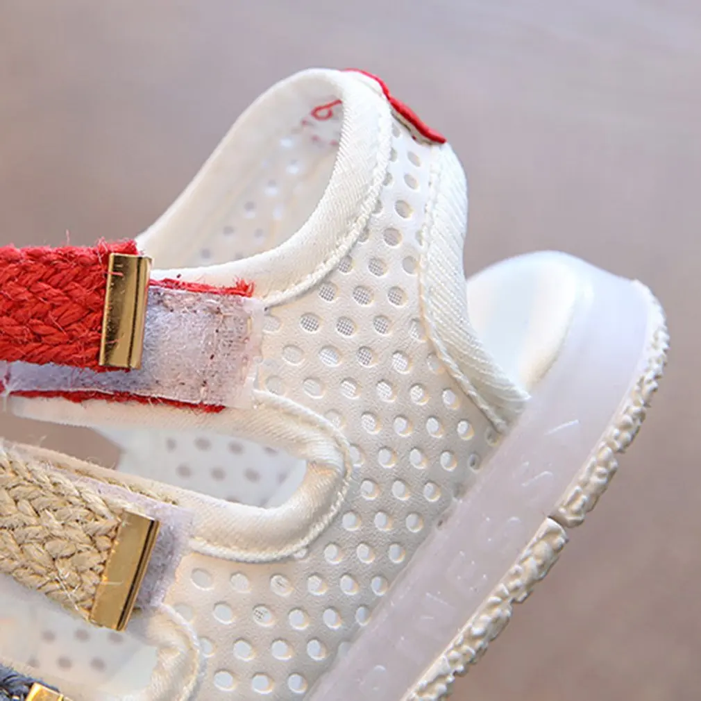 Светодиодные сандалии детская светящаяся обувь летняя спортивная для маленьких