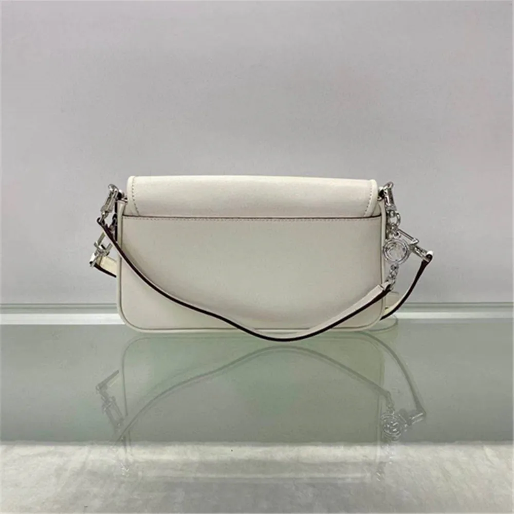 

2021 New Leather Women's Bag Small Bag Personality Fashion Chain One-shoulder Cross-body Bag Head Layer Cowhide Women's Bag